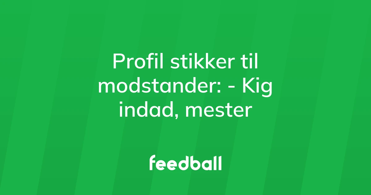 84739261-profil-stikker-til-modstander-kig-indad-mester